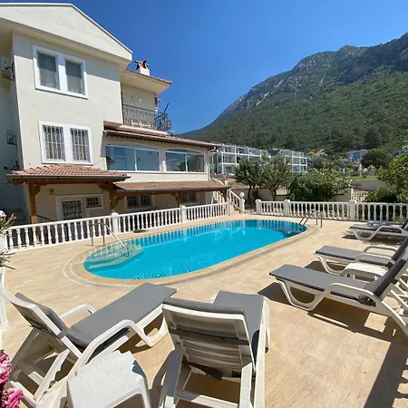 Jasmine Oeluedeniz , 5 Bedroom Fethiye