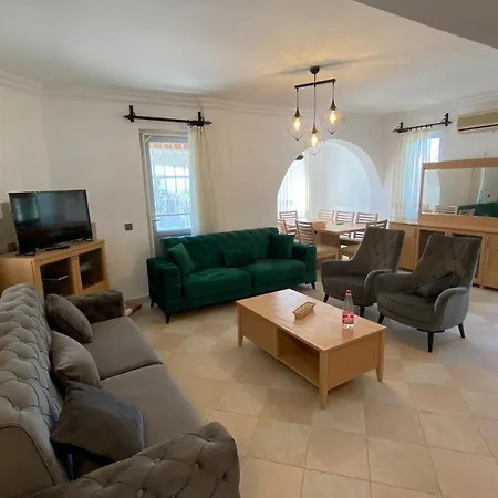 Jasmine Oeluedeniz , 5 Bedroom * Fethiye